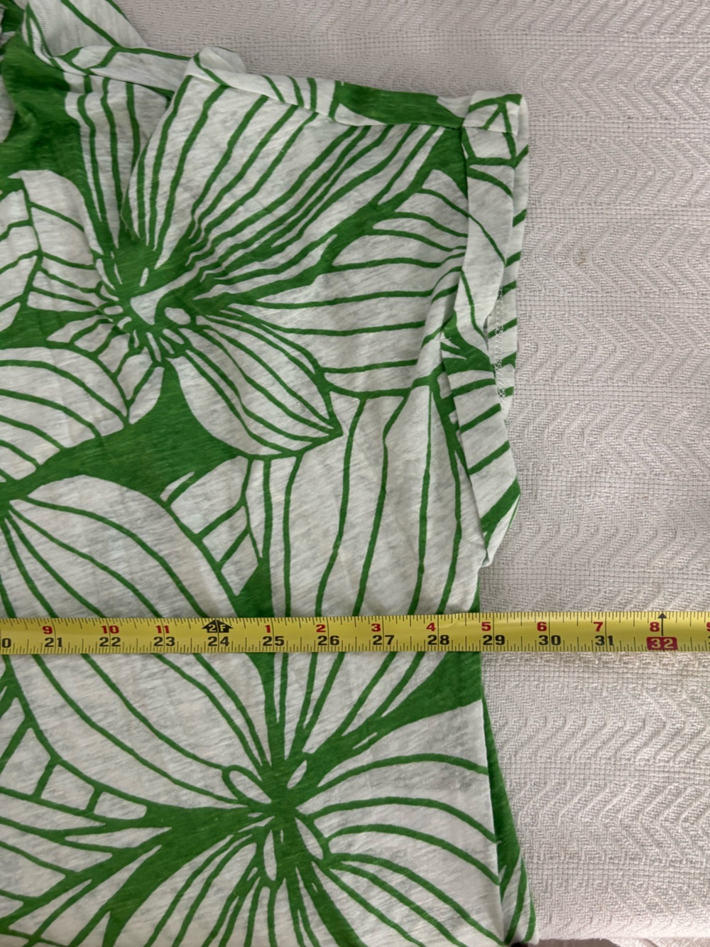 🍋Christian Siriano Green & White Floral Dolman Sleeve Top - Picture 6 of 9